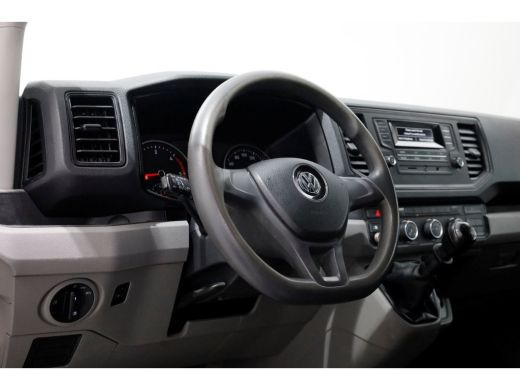 Volkswagen Crafter 35 2.0 TDI 177pk E6 RWD L3H3 (L2H2) Airco/Trekhaak 3500kg 06-2018 ActivLease financial lease