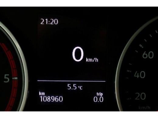 Volkswagen Crafter 35 2.0 TDI 177pk E6 RWD L3H3 (L2H2) Airco/Trekhaak 3500kg 06-2018 ActivLease financial lease