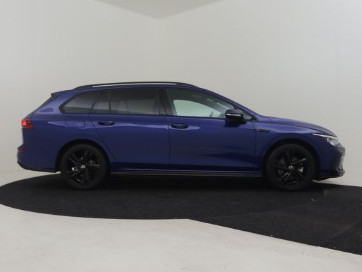 Volkswagen Golf Variant Variant 1.5 eTSI R-Line Business 150pk DSG/AUTO | Trekhaak | Head up display | Park assist | Came... ActivLease financial lease