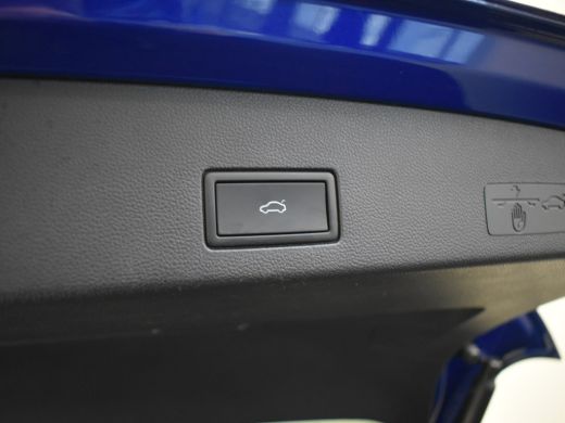 Volkswagen Golf Variant Variant 1.5 eTSI R-Line Business 150pk DSG/AUTO | Trekhaak | Head up display | Park assist | Came... ActivLease financial lease