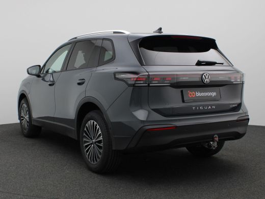 Volkswagen Tiguan 1.5 eHybrid Life Edition 204PK DSG Trekhaak, 18" LM Velgen, Keyless, Achteruitrijcamera, Side Ass... ActivLease financial lease