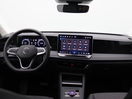Volkswagen Tiguan 1.5 eHybrid Life Edition 204PK DSG Trekhaak, 18" LM Velgen, Keyless, Achteruitrijcamera, Side Ass... ActivLease financial lease