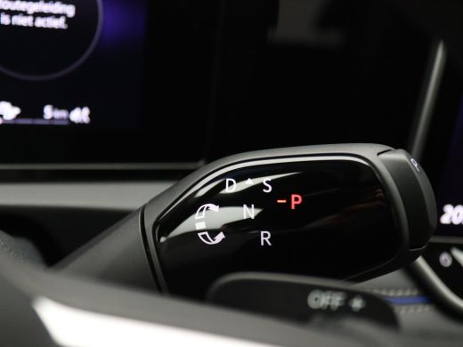 Volkswagen Tiguan 1.5 eHybrid R-Line Business 204PK DSG Pano-Schuifdak, Black Style, Trekhaak, 20" LM Velgen, Keyle... ActivLease financial lease