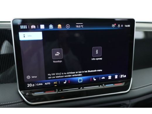 Volkswagen Tiguan 1.5 eTSI Life Edition | 1e Eigenaar! | Trekhaak | Adaptive Cruise | Navi By App | LED | Stoel-/st... ActivLease financial lease