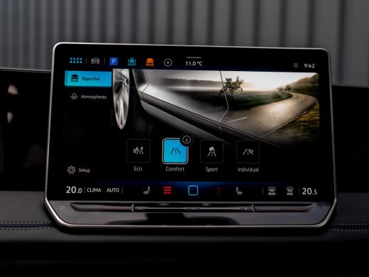 Volkswagen Tiguan 1.5 eTSI R-Line Edition | 360 Camera | 20'' | Black Style | Side Assist | Prijs Rijklaar!! ActivLease financial lease