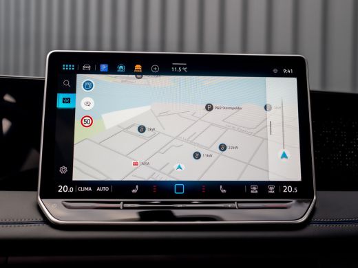 Volkswagen Tiguan 1.5 eTSI R-Line Edition | 360 Camera | 20'' | Black Style | Side Assist | Prijs Rijklaar!! ActivLease financial lease