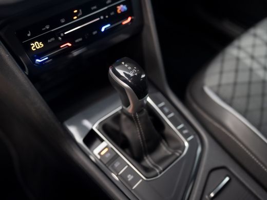 Volkswagen Tiguan 1.5 TSI R-Line Business+ | Harman/Kardon | 20'' | Trekhaak wegkl. | Elk. A-klep | IQ Light | Prij... ActivLease financial lease