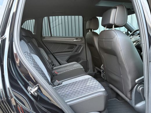 Volkswagen Tiguan 1.5 TSI R-Line Business+ | Trekhaak wegkl. | 20'' | Side Assist | Elk. A-klep | IQ Light | Prijs ... ActivLease financial lease