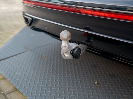 Volkswagen Tiguan 1.5 TSI R-Line Business+ | Trekhaak wegkl. | 20'' | Side Assist | Elk. A-klep | IQ Light | Prijs ... ActivLease financial lease