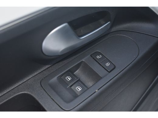 Volkswagen up! 1.0 MPI 65PK | CAMERA ACHTER | CRUISE CONTROL | NAVI VIA APP | BLUETOOTH | LED | DAB+ ActivLease financial lease