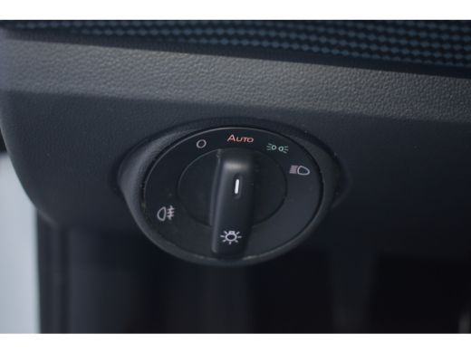 Volkswagen up! 1.0 MPI 65PK | CAMERA ACHTER | CRUISE CONTROL | NAVI VIA APP | BLUETOOTH | LED | DAB+ ActivLease financial lease