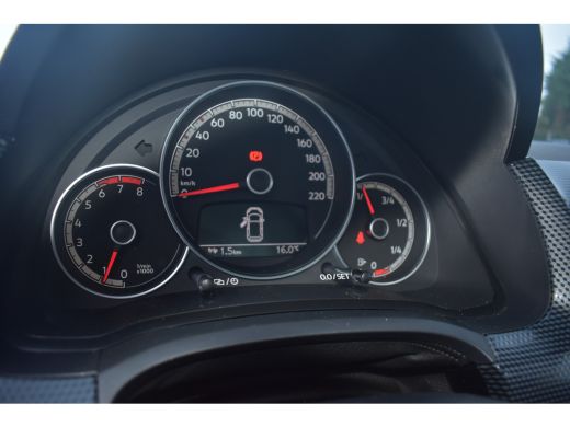 Volkswagen up! 1.0 MPI 65PK | CAMERA ACHTER | CRUISE CONTROL | NAVI VIA APP | BLUETOOTH | LED | DAB+ ActivLease financial lease