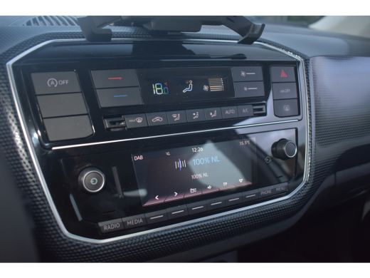 Volkswagen up! 1.0 MPI 65PK | CAMERA ACHTER | CRUISE CONTROL | NAVI VIA APP | BLUETOOTH | LED | DAB+ ActivLease financial lease