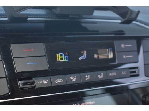 Volkswagen up! 1.0 MPI 65PK | CAMERA ACHTER | CRUISE CONTROL | NAVI VIA APP | BLUETOOTH | LED | DAB+ ActivLease financial lease