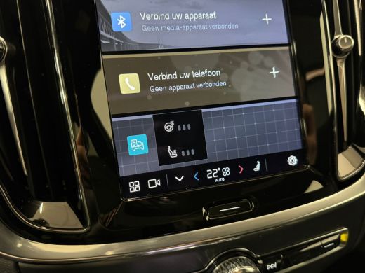 Volvo  V60 T6 Plug-in hybrid AWD Ultimate Bright | Panoramadak | Trekhaak | Stuurverwarming | Achterbank ver... ActivLease financial lease