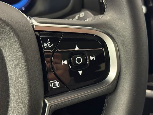 Volvo  V60 T6 Plug-in hybrid AWD Ultimate Bright | Panoramadak | Trekhaak | Stuurverwarming | Achterbank ver... ActivLease financial lease