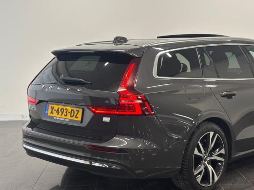 Volvo  V60 T6 Plug-in hybrid AWD Ultimate Bright | Panoramadak | Trekhaak | Stuurverwarming | Achterbank ver... ActivLease financial lease