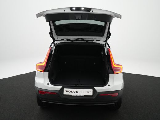 Volvo  XC40 2.0 B4 Plus Black Edition Pixel LED | Panoramadak | Harman Kardon | Nubuck | Stoelverwarming V&A ... ActivLease financial lease