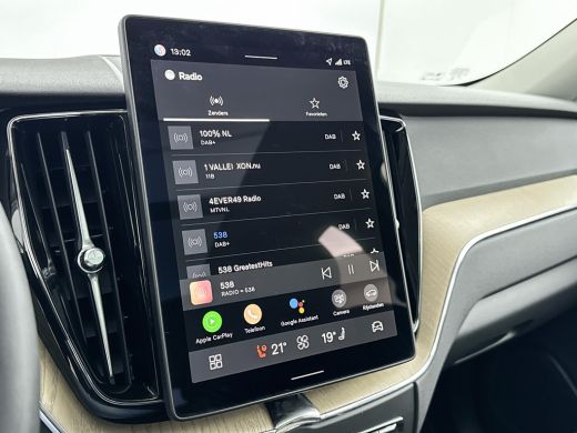 Volvo  XC60 T6 Recharge Plus Dark | 20" | Bowers & Wilkins | Geventileerd Nappa | Massagestoelen | Trekhaak |... ActivLease financial lease