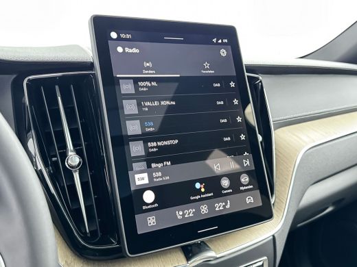 Volvo  XC60 T6 Recharge Ultra Bright | 21" | Luchtvering | Getint Glas | Panoramadak | Head-up | Harman Kardo... ActivLease financial lease