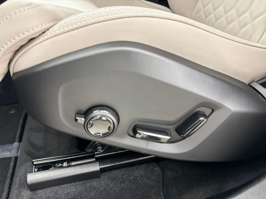 Volvo  XC60 T6 Recharge Ultra Bright | 21" | Luchtvering | Getint Glas | Panoramadak | Head-up | Harman Kardo... ActivLease financial lease