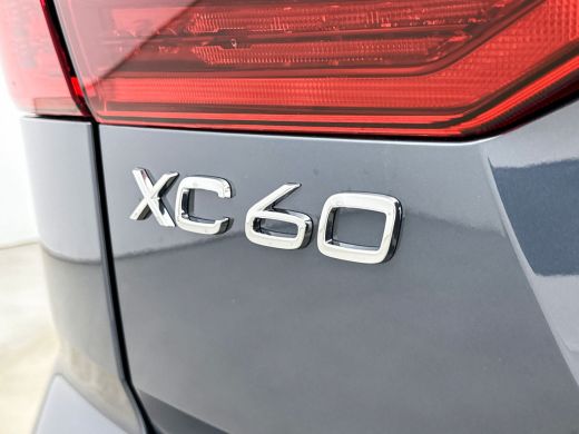 Volvo  XC60 T6 Recharge Ultra Bright | 21" | Luchtvering | Getint Glas | Panoramadak | Head-up | Harman Kardo... ActivLease financial lease