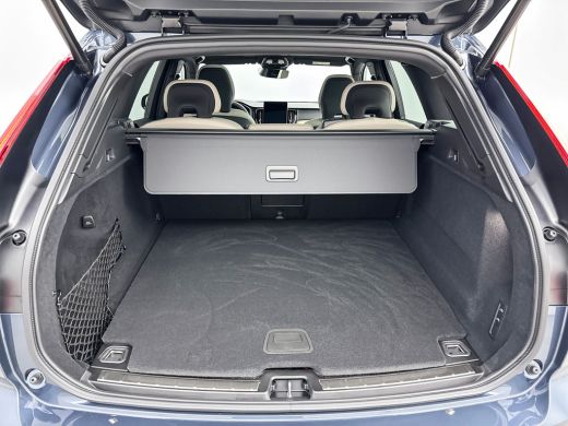 Volvo  XC60 T6 Recharge Ultra Bright | 21" | Luchtvering | Getint Glas | Panoramadak | Head-up | Harman Kardo... ActivLease financial lease