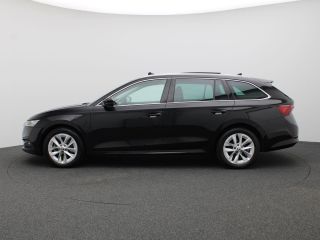 Skoda Octavia Combi 1.4 TSI iV PHEV Business Edition Plus 204PK DSG SOH 92%, Trekhaak, Head-Up Display, Memorys...