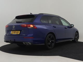 Volkswagen Golf Variant Variant 1.5 eTSI R-Line Business 150pk DSG/AUTO | Trekhaak | Head up display | Park assist | Came...