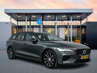 Volvo  V60 T6 Recharge Plus Dark | 18" | Sporstoelen | 360 Camera | Trekhaak | Harman Kardon | Elektr. verst...