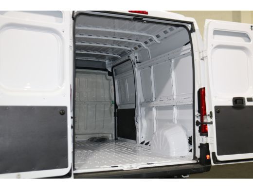 Citroën &euml;-Jumper L3 H2 70 kWh ActivLease financial lease