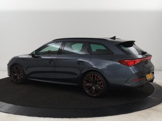 CUPRA Leon 2.0 TSI Cup 4-DRIVE | 310pk | Trekhaak | Stoel & stuurverwarming | Carplay | Leder | Adaptive cru... ActivLease financial lease
