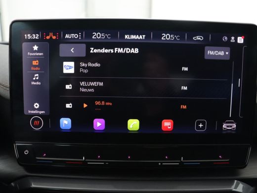 CUPRA Leon 2.0 TSI Cup 4-DRIVE | 310pk | Trekhaak | Stoel & stuurverwarming | Carplay | Leder | Adaptive cru... ActivLease financial lease