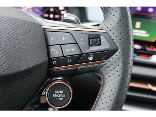 CUPRA Terramar 1.5 TSI e-Hybrid VZ Performance 272pk | Achteruitrijcamera | Keyless entry/start | Rondomzicht ca... ActivLease financial lease