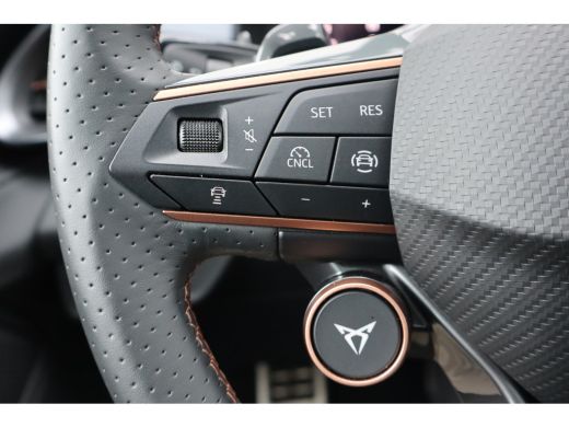 CUPRA Terramar 1.5 TSI e-Hybrid VZ Performance 272pk | Achteruitrijcamera | Keyless entry/start | Rondomzicht ca... ActivLease financial lease