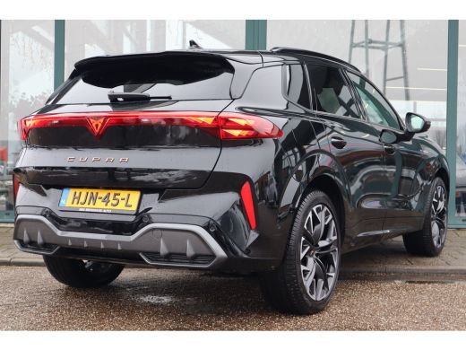 CUPRA Terramar 1.5 TSI e-Hybrid VZ Performance 272pk | Achteruitrijcamera | Keyless entry/start | Rondomzicht ca... ActivLease financial lease