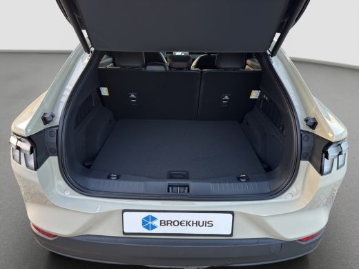 Ford Mustang Mach-E Mach-E Extended Premium RWD 88 kWh ActivLease financial lease