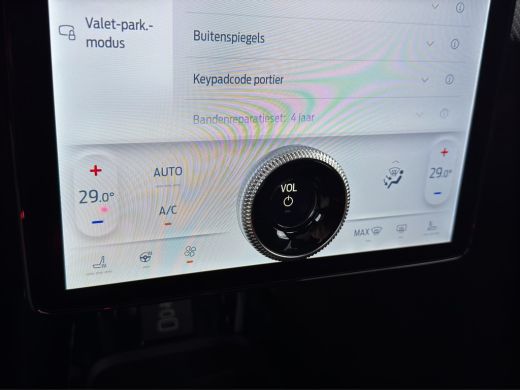 Ford Mustang Mach-E Mach-E Extended Premium RWD 88 kWh | Achteruitrijcamera | Apple Carplay/Android Auto|telefooninte... ActivLease financial lease