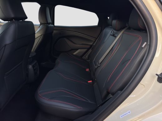 Ford Mustang Mach-E Mach-E Extended Premium RWD 88 kWh | Snel Leverbaar! | Pano | Leder | Adap. Cruise | B&O Audio ActivLease financial lease