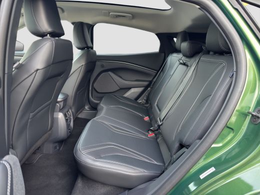 Ford Mustang Mach-E Mach-E Standard RWD 75 kWh | Achteruitrijcamera | Cruise control adaptief met Stop&Go en stuurhul... ActivLease financial lease