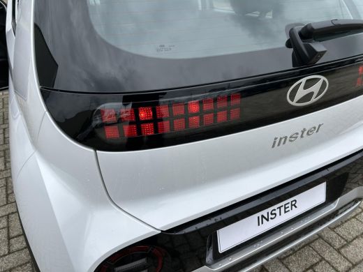 Hyundai Inster E-Motion 49 kWh | Uit voorraad leverbaar | Achteruitrijcamera | Adaptieve Cruise Control | Climat... ActivLease financial lease