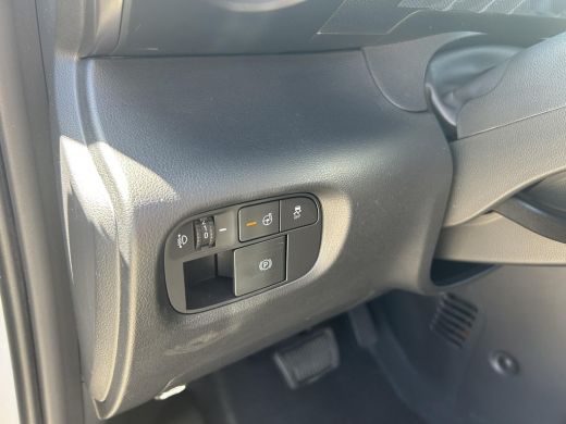 Hyundai Inster Pulse 49 kWh | Winterpack | Uit voorraad leverbaar | Warmtepomp | Stoel en stuurverwarming | Park... ActivLease financial lease