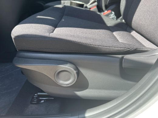 Hyundai Inster Pulse 49 kWh | Winterpack | Uit voorraad leverbaar | Warmtepomp | Stoel en stuurverwarming | Park... ActivLease financial lease