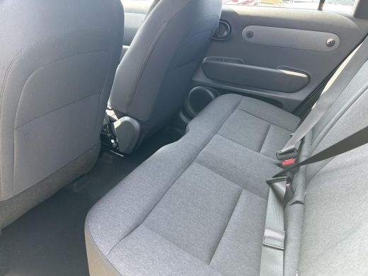 Hyundai Inster Pulse 49 kWh | Winterpack | Uit voorraad leverbaar | Warmtepomp | Stoel en stuurverwarming | Park... ActivLease financial lease