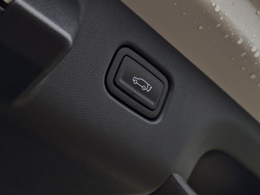 Hyundai Kona 1.6 GDI HEV Premium Sky | Uit voorraad leverbaar! | Schuif-/kantel dak | Elektrische stoelen | St... ActivLease financial lease