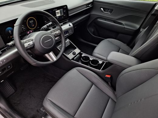 Hyundai Kona 1.6 GDI HEV Premium Sky | Uit voorraad leverbaar! | Schuif-/kantel dak | Elektrische stoelen | St... ActivLease financial lease