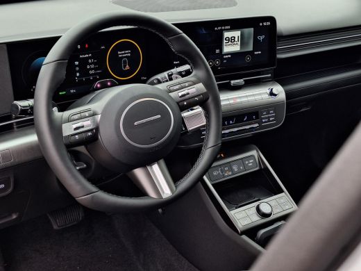 Hyundai Kona 1.6 GDI HEV Premium Sky | Uit voorraad leverbaar! | Schuif-/kantel dak | Elektrische stoelen | St... ActivLease financial lease