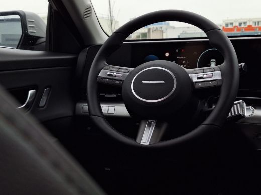 Hyundai Kona 1.6 GDI HEV Premium Sky | Uit voorraad leverbaar! | Schuif-/kantel dak | Elektrische stoelen | St... ActivLease financial lease