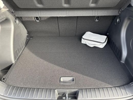 Hyundai Kona 1.6 GDI HEV Premium | Uit voorraad leverbaar! | Elektrische stoelen met geheugen | Stoel/stuurver... ActivLease financial lease