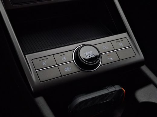 Hyundai Kona Comfort Smart 65.4 kWh | Warmte Pomp | Apple Carplay / Android Auto | Stoel / Stuurverwarming | C... ActivLease financial lease